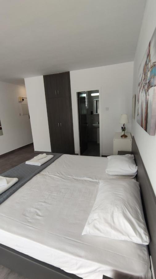 Nissi Avenue Studio Aya Napa Dış mekan fotoğraf