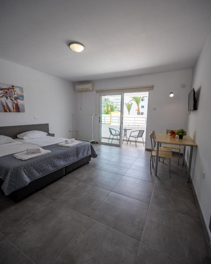 Nissi Avenue Studio Aya Napa Dış mekan fotoğraf