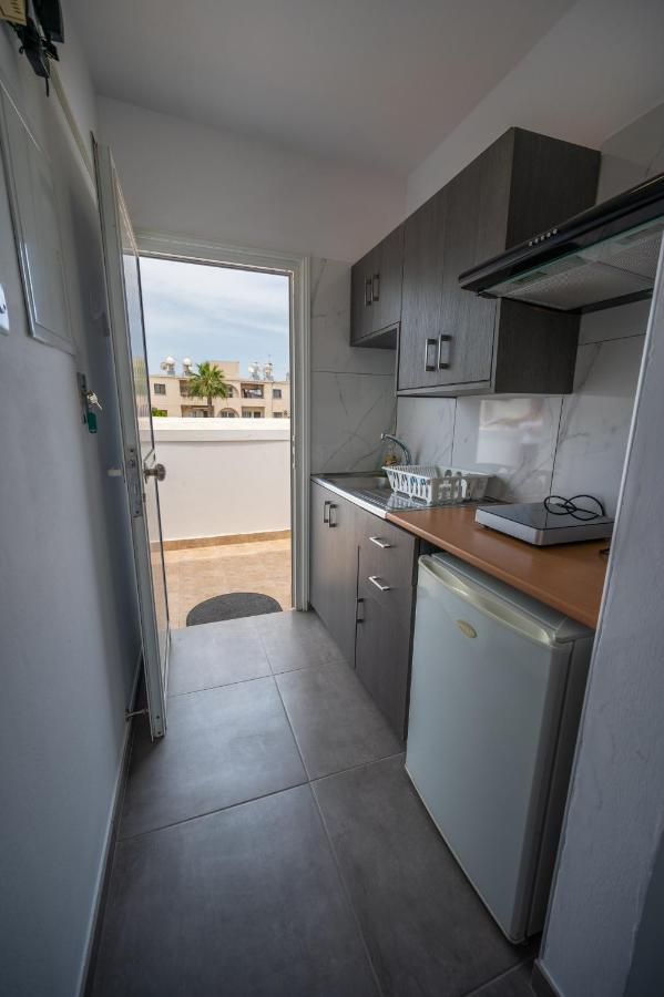 Nissi Avenue Studio Aya Napa Dış mekan fotoğraf